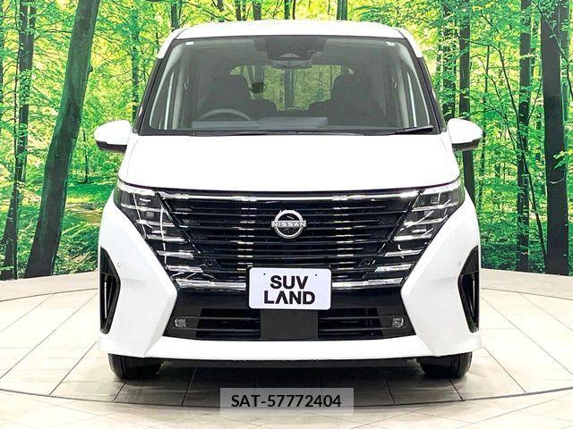 Nissan SERENA 2023-11 7252202-16