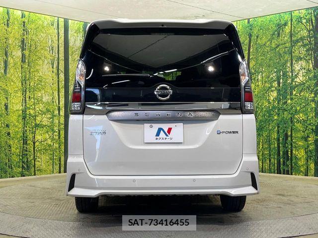Nissan SERENA 2018-12 7252226-15
