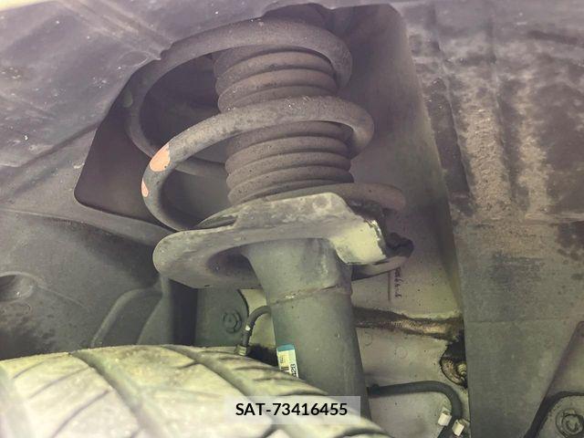 Nissan SERENA 2018-12 7252226-19
