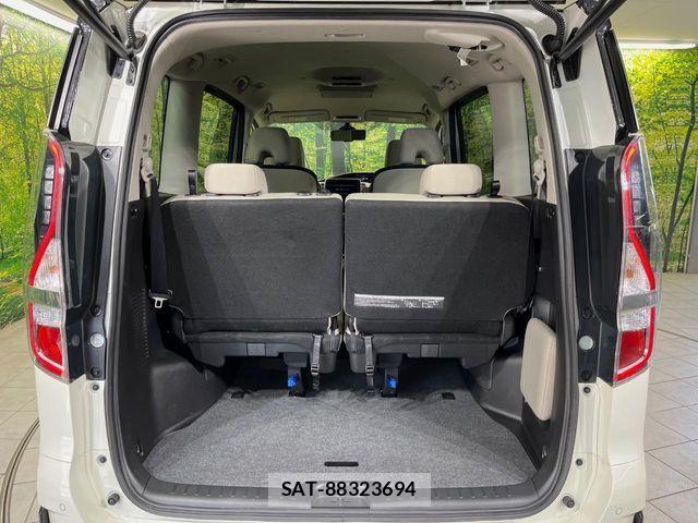 Nissan SERENA 2021-09 7252219-11