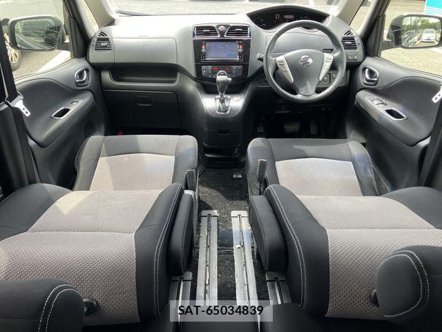 Nissan SERENA 2016-04 7252231-5
