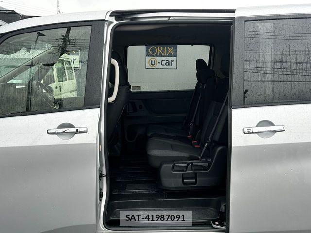 Nissan SERENA 2023-07 7272895-20