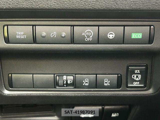Nissan SERENA 2023-07 7272895-22