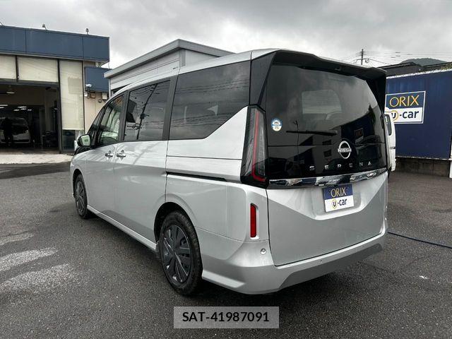 Nissan SERENA 2023-07 7272895-28