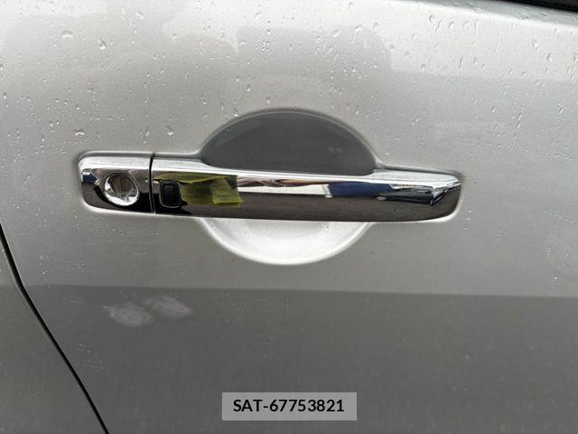Nissan SERENA 2023-07 7272894-3