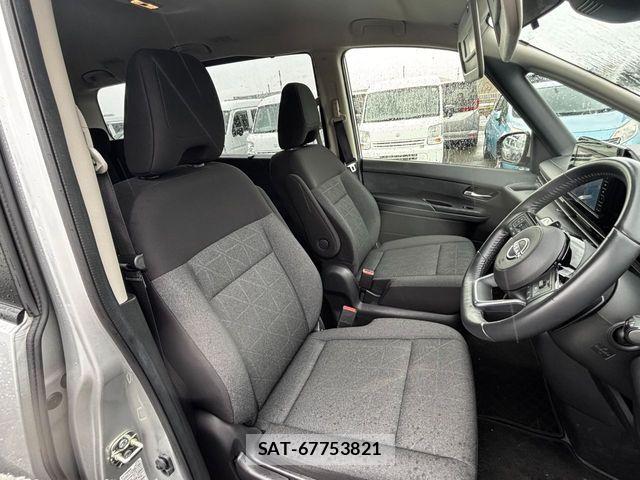 Nissan SERENA 2023-07 7272894-4