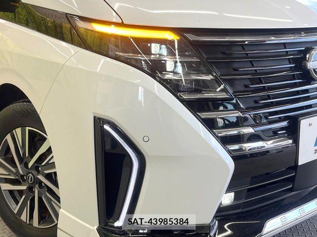 Nissan SERENA 2023-03 7272890-12
