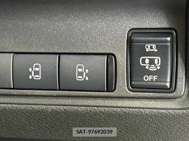 Nissan SERENA 2024-04 7272889-6