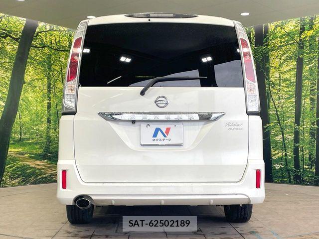 Nissan SERENA 2011-06 7272901-15
