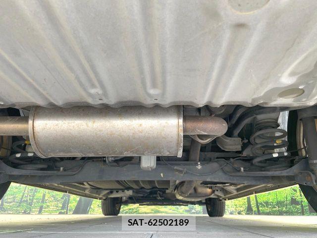 Nissan SERENA 2011-06 7272901-19