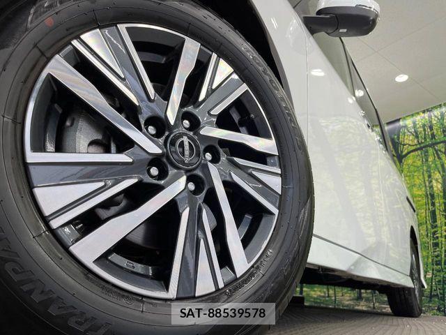 Nissan SERENA 2025-02 7271404-12