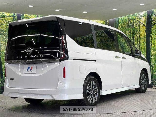 Nissan SERENA 2025-02 7271404-16