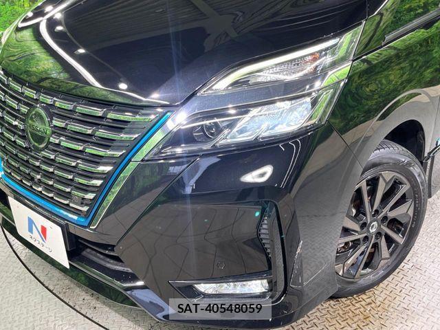 Nissan SERENA 2022-08 7271402-12