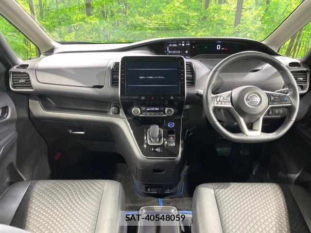 Nissan SERENA 2022-08 7271402-1