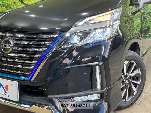 Nissan SERENA 2021-12 7271403-12