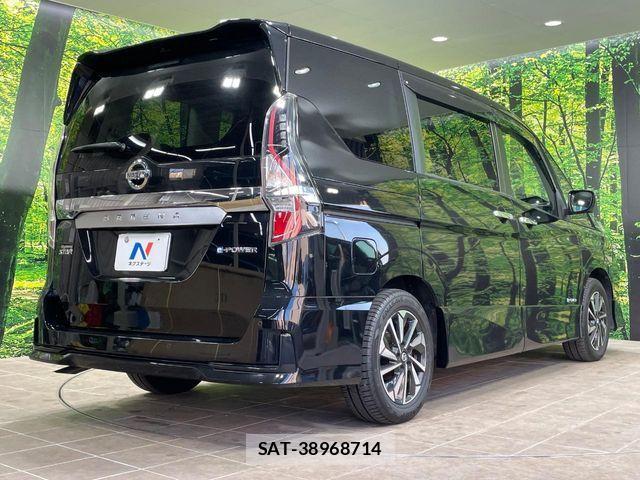 Nissan SERENA 2021-12 7271403-16