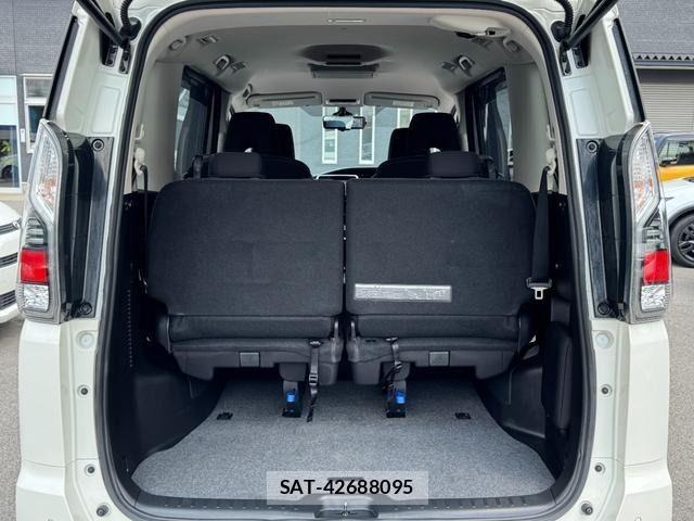 Nissan SERENA 2019-06 7272898-12