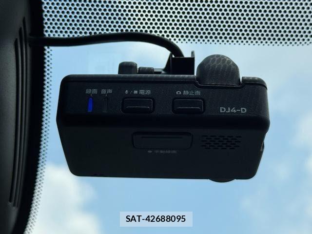 Nissan SERENA 2019-06 7272898-29