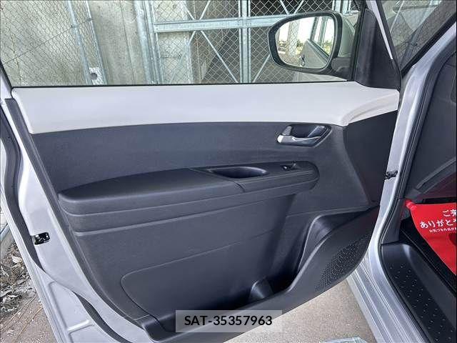 Nissan SERENA 2023-06 7272653-20