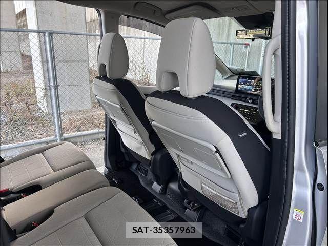 Nissan SERENA 2023-06 7272653-29