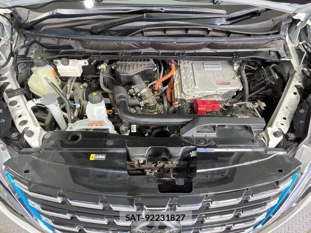 Nissan SERENA 2021-07 7272893-18