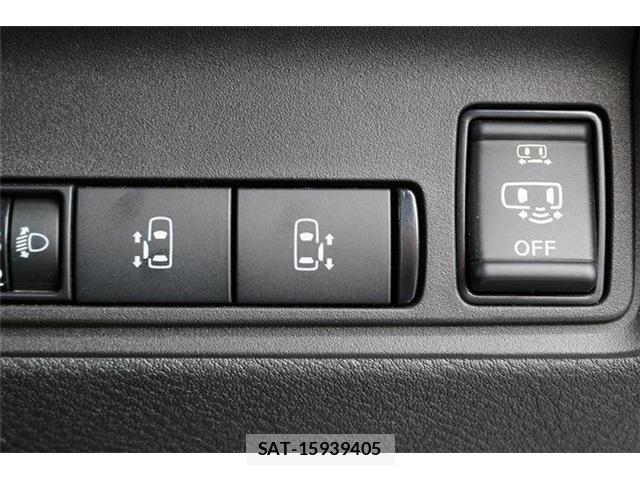 Nissan SERENA 2023-06 7272888-6