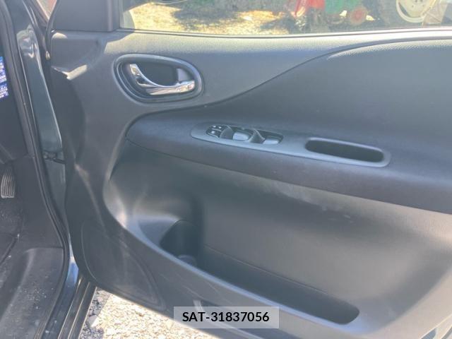 Nissan SERENA 2011-02 7272900-9