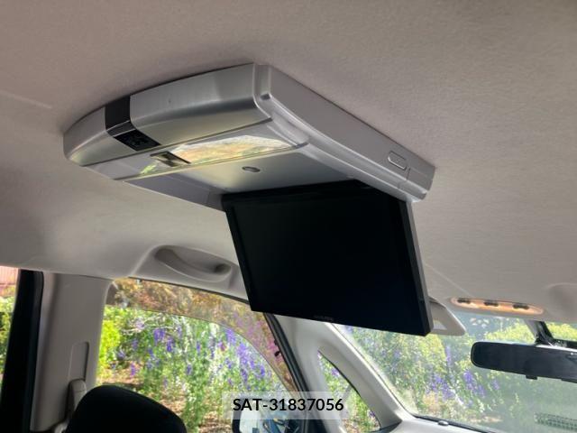Nissan SERENA 2011-02 7272900-14