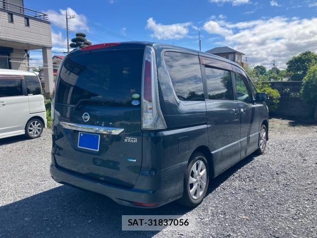 Nissan SERENA 2011-02 7272900-3