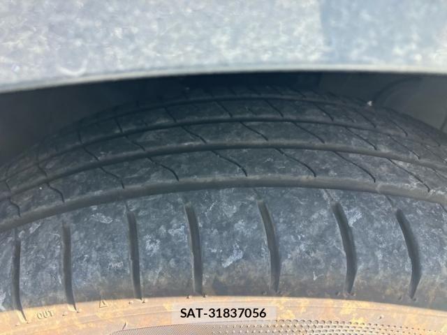 Nissan SERENA 2011-02 7272900-8
