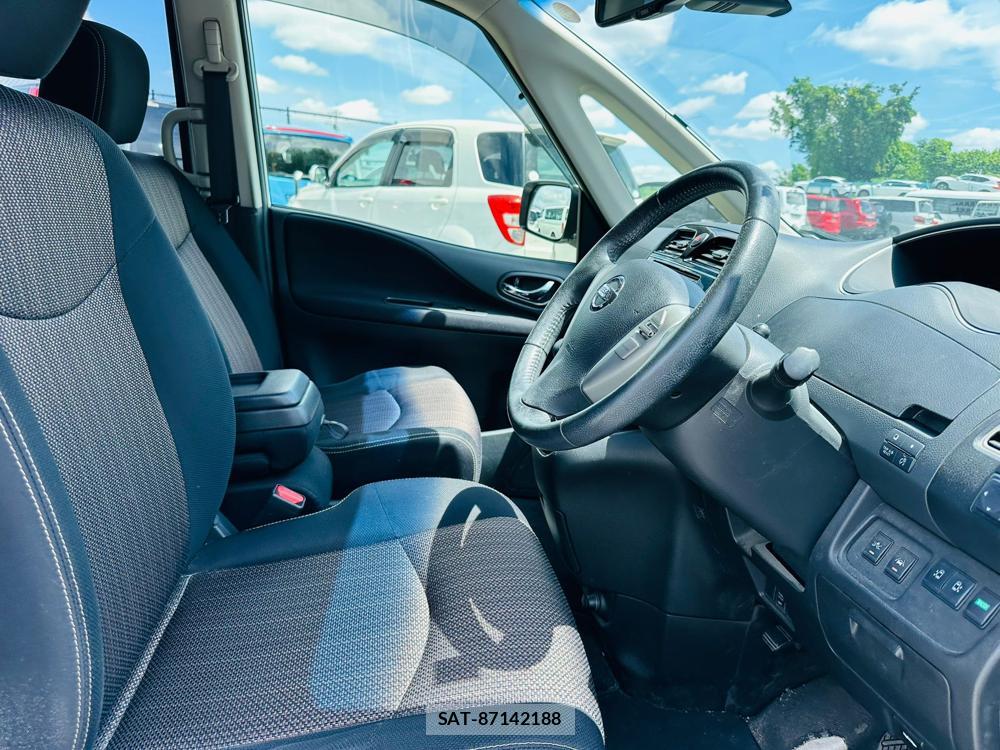 Nissan SERENA 2015 6970826-11