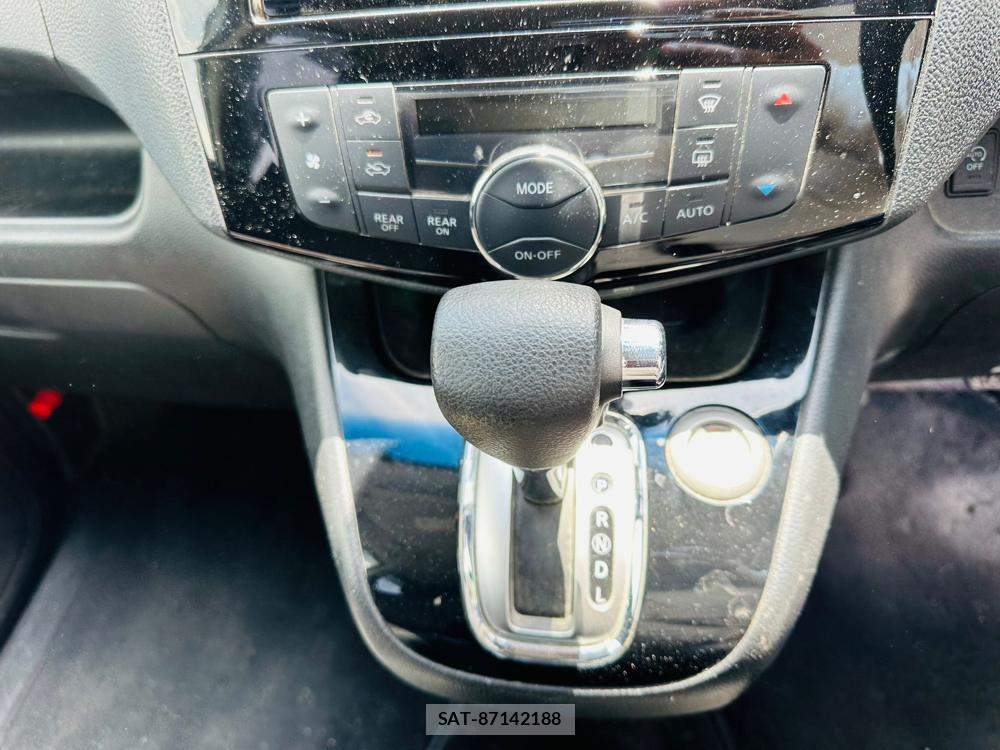 Nissan SERENA 2015 6970826-18