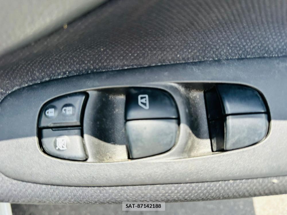 Nissan SERENA 2015 6970826-20