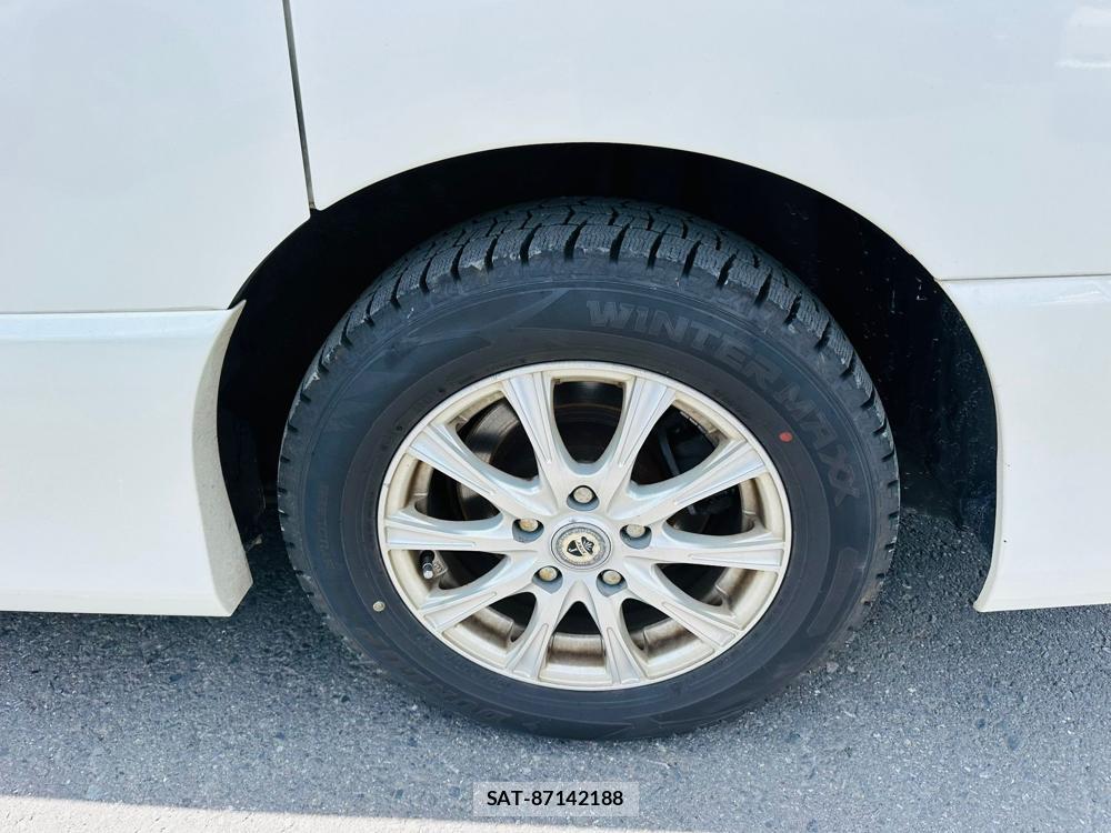 Nissan SERENA 2015 6970826-29
