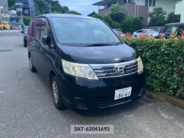 Nissan SERENA 2010-09 7329962-0
