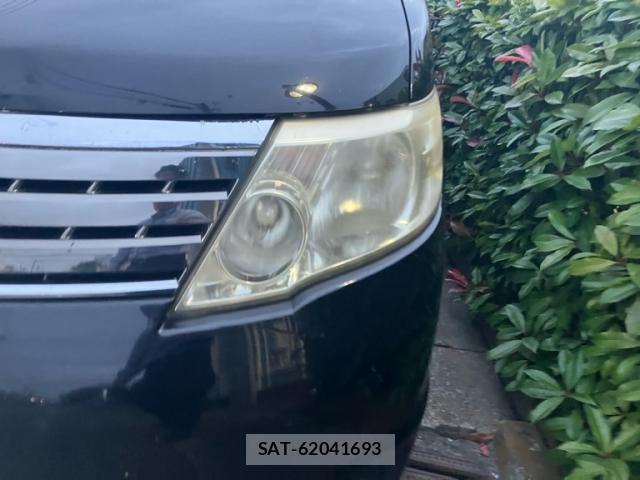 Nissan SERENA 2010-09 7329962-2