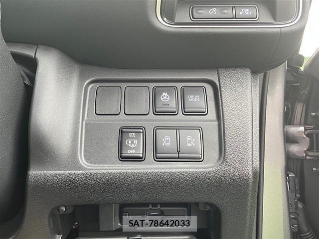 Nissan SERENA 2022-03 7329945-28