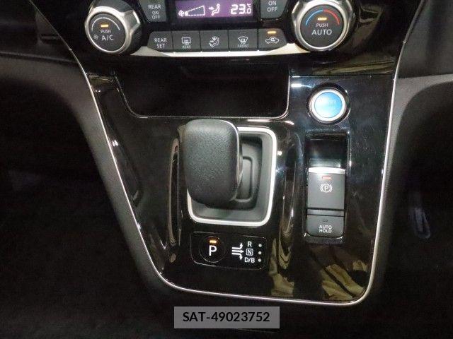 Nissan SERENA 2022-10 7329946-24
