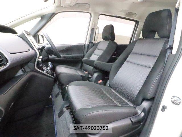 Nissan SERENA 2022-10 7329946-7