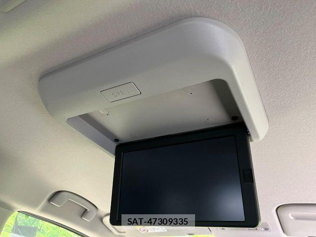 Nissan SERENA 2023-11 7329928-4