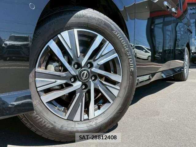 Nissan SERENA 2023-05 7329938-15
