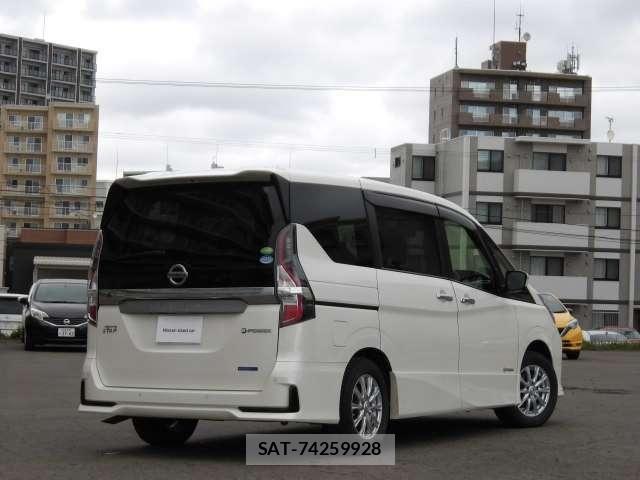 Nissan SERENA 2021-06 7329947-1