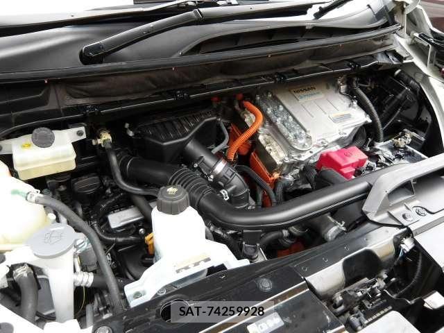 Nissan SERENA 2021-06 7329947-24