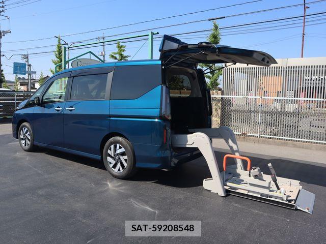 Nissan SERENA 2023-11 7329925-0