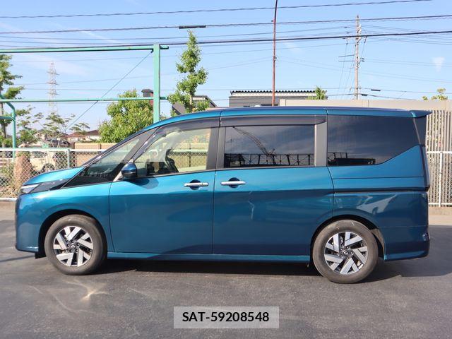 Nissan SERENA 2023-11 7329925-22