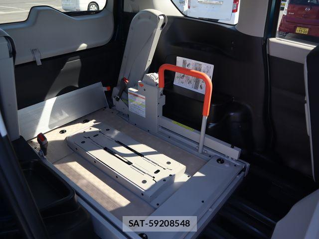 Nissan SERENA 2023-11 7329925-3