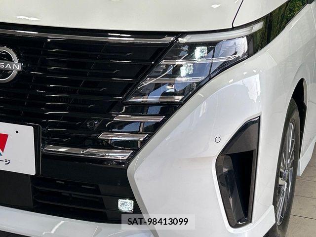 Nissan SERENA 2025-03 7329930-12