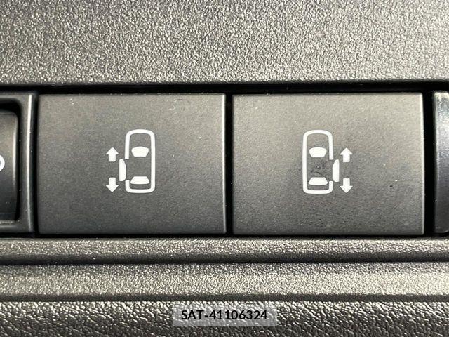 Nissan SERENA 2023-09 7329940-5