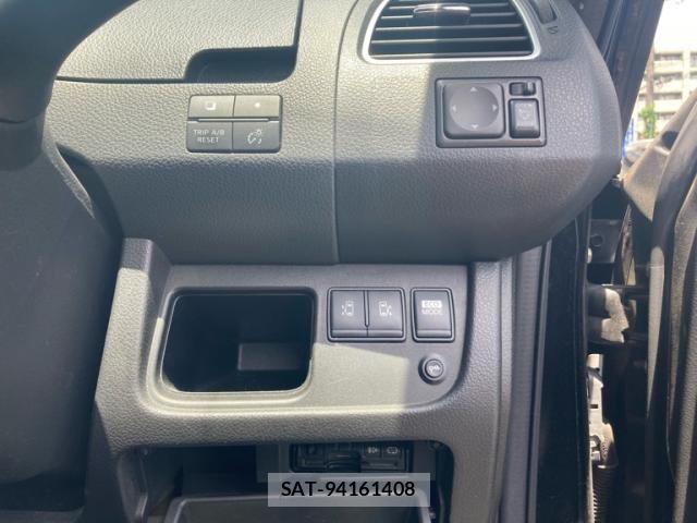 Nissan SERENA 2011-08 7329976-15