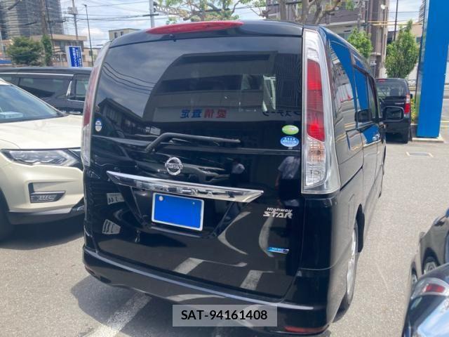 Nissan SERENA 2011-08 7329976-3